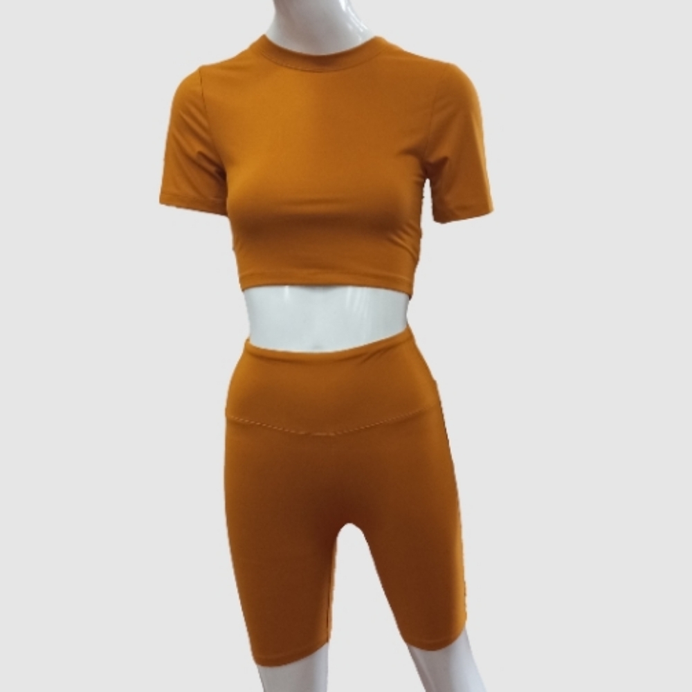 🆕️SALE!!Women's 2Piece Mustard Short Set